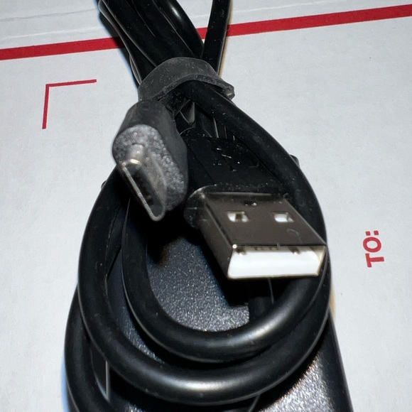 Random Cable Lot - Picture 8 of 11